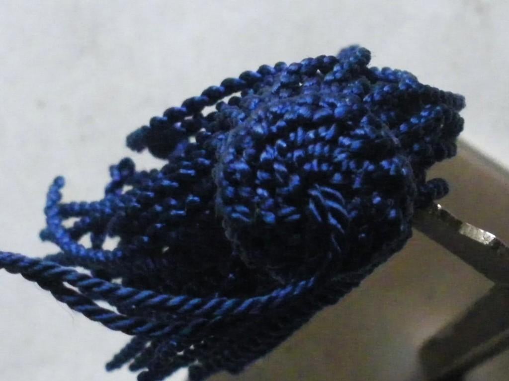 Floche gland de troupe bonnet d'artillerie belge mutskwast, Verzamelen, Verzenden, Landmacht, Embleem of Badge