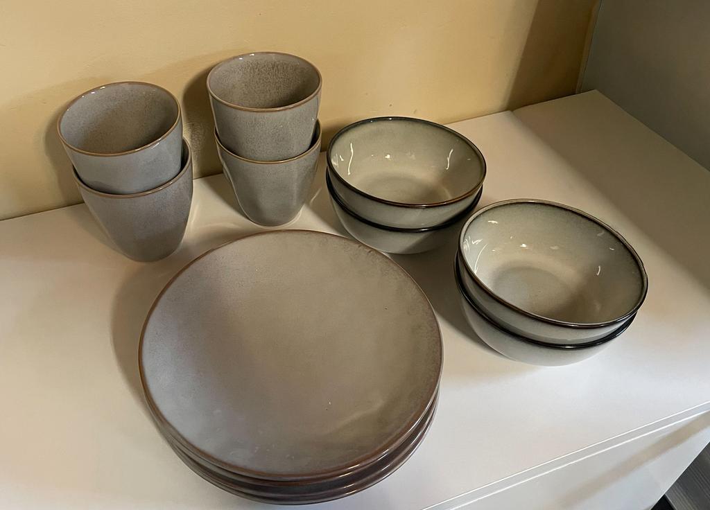 Passend servies voor ontbijt of dessert, Huis en Inrichting, Keuken | Servies, Ophalen, Zo goed als nieuw, Compleet servies