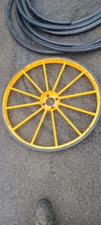 Roue en fer type marathon- hippomobile diamètre 80cm, Animaux & Accessoires