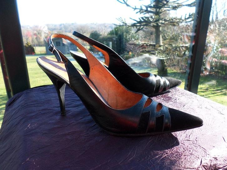 Vintage zwarte leren pumps, Kleding | Dames, Schoenen, Pumps, Zwart, Ophalen of Verzenden