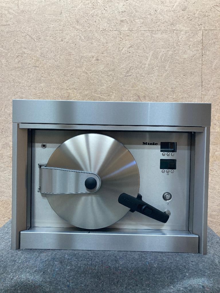 Miele hogedruk stoomoven, Ophalen, Gebruikt