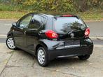 Toyota Aygo 1.0 Essence 2007 **92000km** airco, Auto's, Zwart, Bedrijf, 5 deurs, Aygo