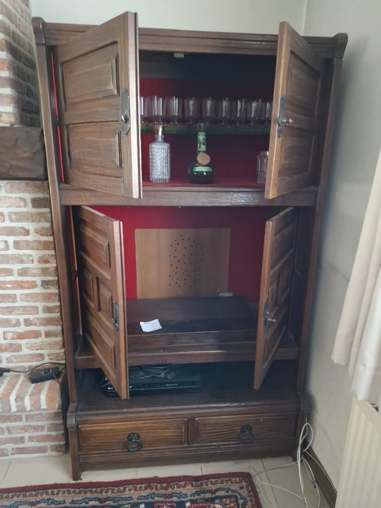 Meuble TV/bar en bois massif, Enlèvement