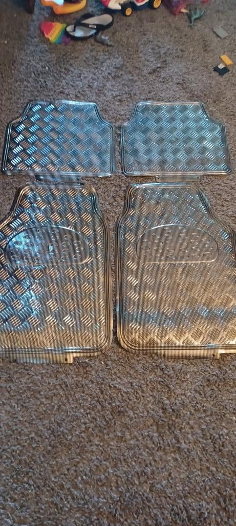 TAILLE EN CAOUTCHOUC DE L'INTÉRIEUR DE LA VOITURE, Autos : Divers, Tapis de voiture, Enlèvement