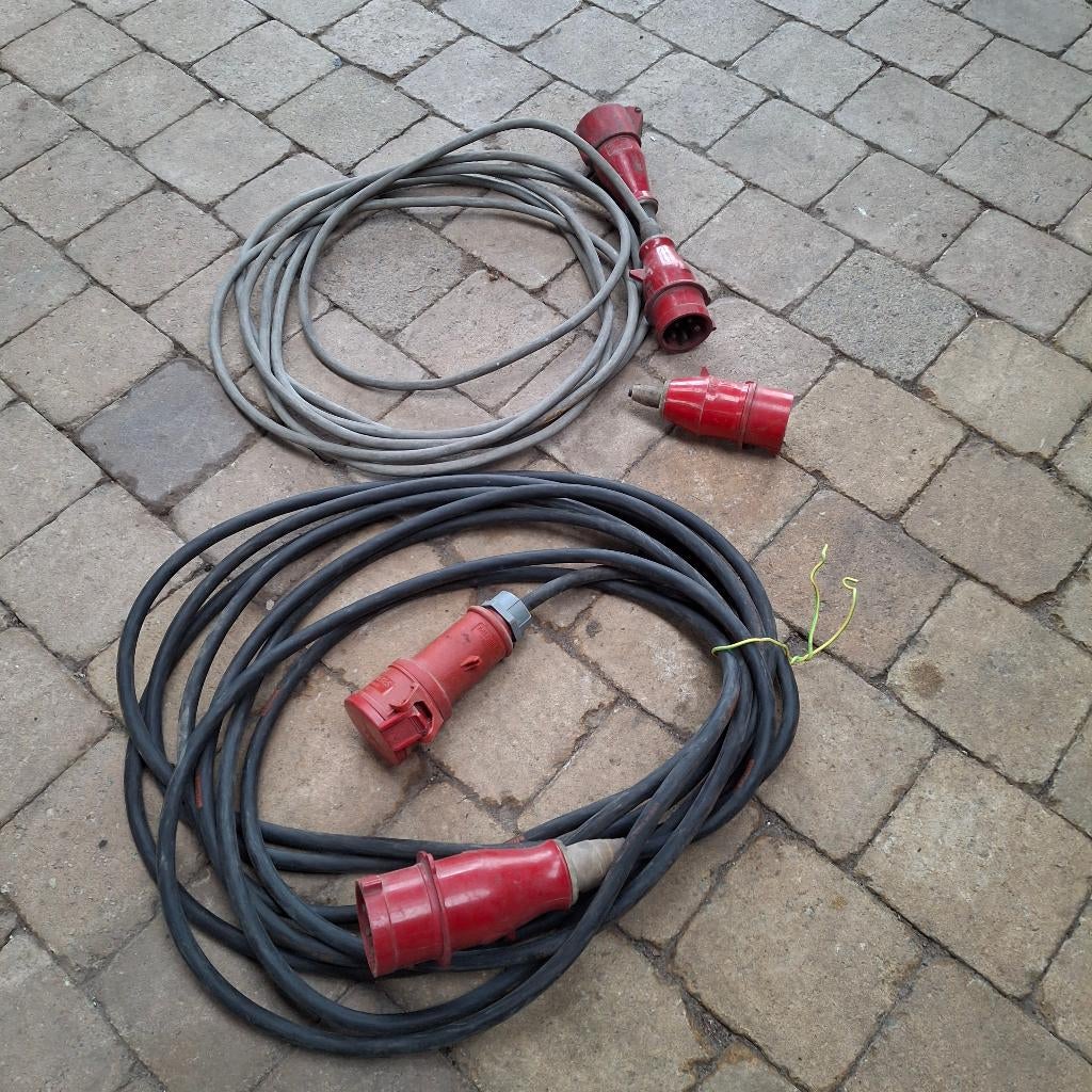 Verlengkabel 380v, Rol kabel 5g2.5... koopje, Ophalen of Verzenden, Zo goed als nieuw, Stekker