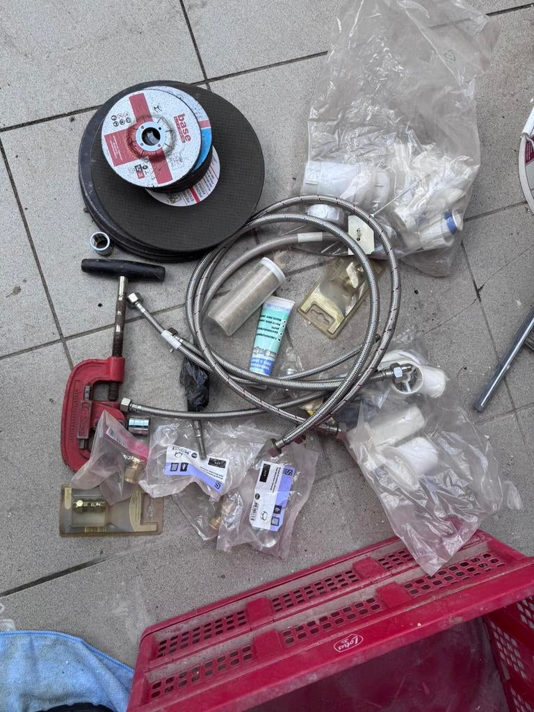 Divers travaux, Enlèvement