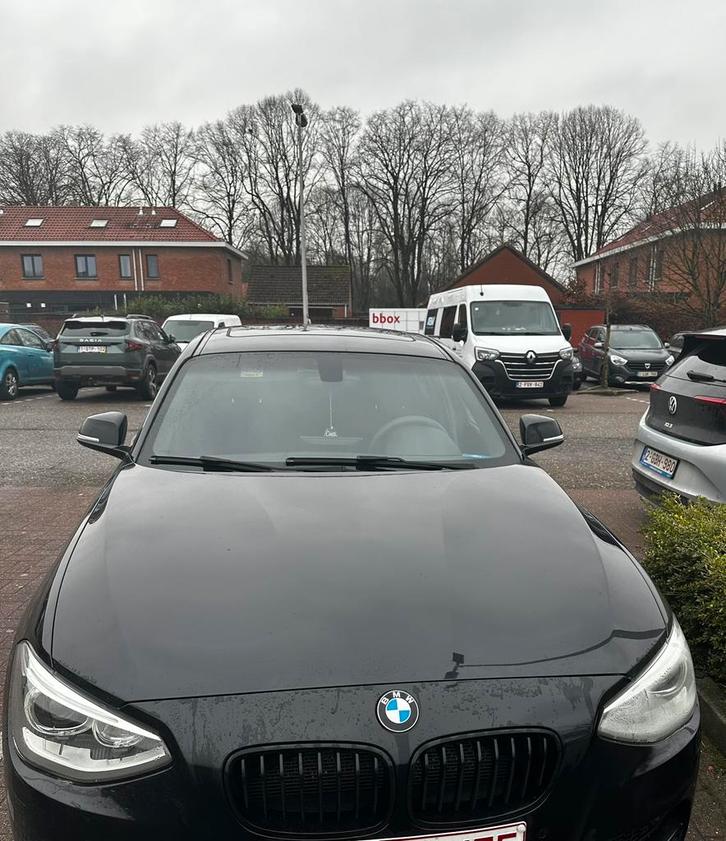 BMW 1 Serie xDrive – Zwart, Auto's, BMW, 4x4, ABS, Achteruitrijcamera, Adaptieve lichten, Adaptive Cruise Control, Airbags, Airconditioning
