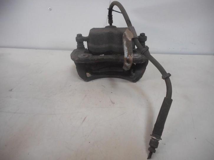 ETRIER DE FREIN AVANT DROIT Opel Antara (LA6), Autos : Pièces & Accessoires, Freins & Transmission, Opel, Utilisé