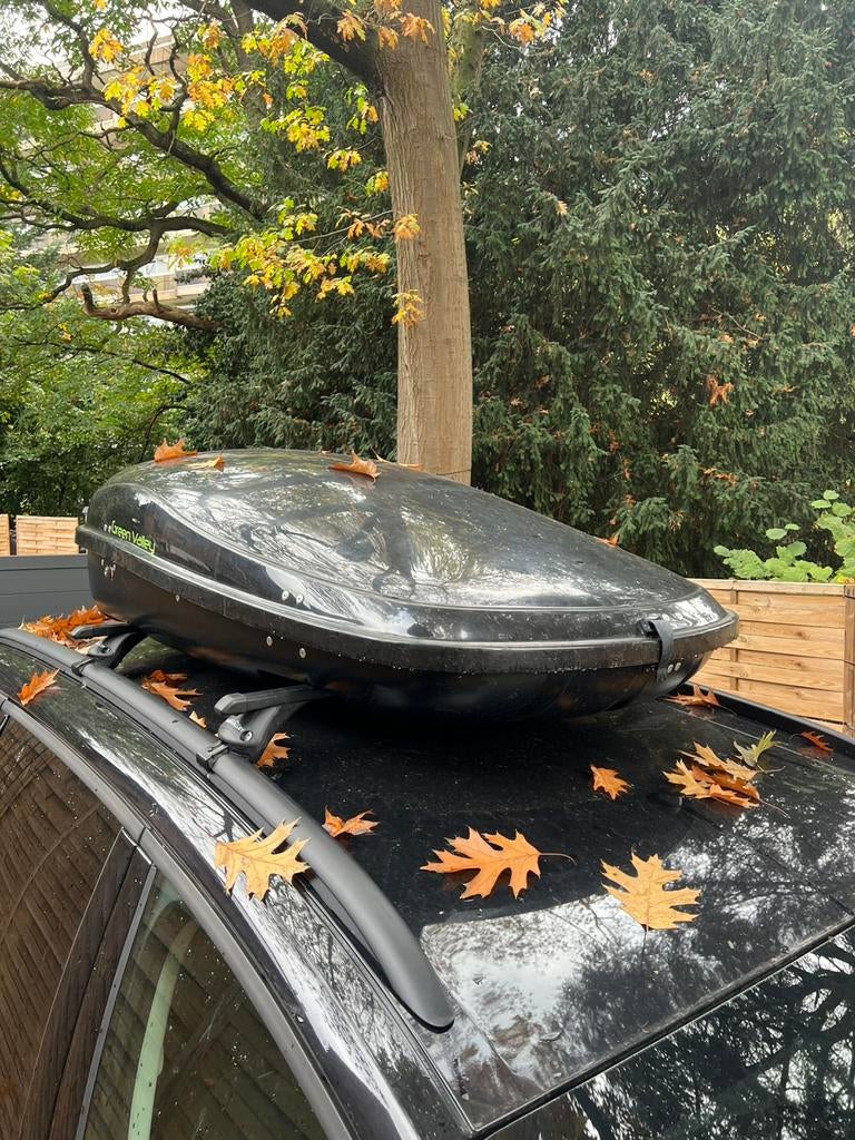 Coffre de toit avec barres, Autos : Divers, Coffres de toit, Enlèvement, Comme neuf