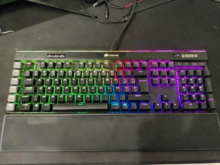 Corsair K95 RGB platinum + Razer Deathadder v2, Computers en Software, Toetsenborden, Azerty, Bedraad, Toetsenbord en muis-set