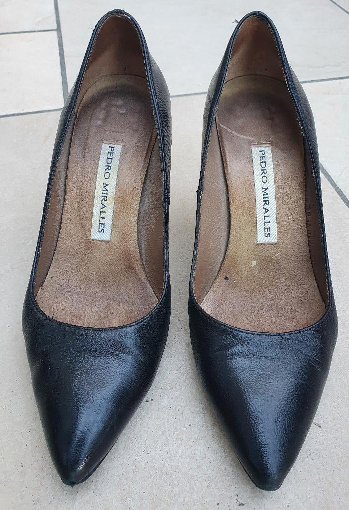 Zwarte pumps van Pedro Miralles maat 36, Vêtements | Femmes, Chaussures, Pedro Miralles, Enlèvement ou Envoi, Escarpins, Porté