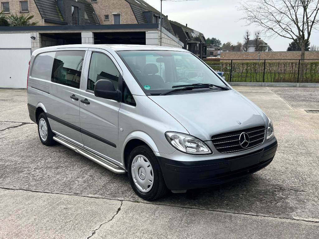 Mercedes vito / AUTOMAAT / 5zit / LICHTEVRACHT / GEKEURD !, Autos, Achat, Attache-remorque, Entreprise, Carnet d'entretien