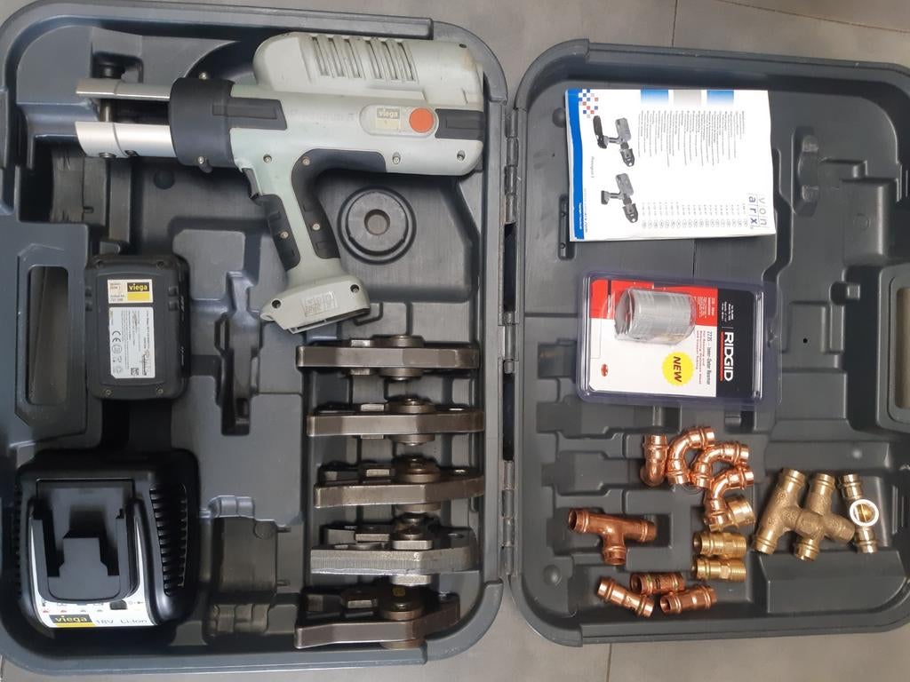 Viega pressgun 5 persmachine, Ophalen