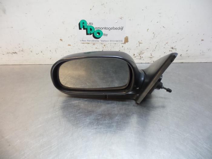 Rétroviseur extérieur gauche d'un Toyota Carina (Carina E, Autos : Pièces & Accessoires, Rétroviseurs, Toyota, Utilisé, 3 mois de garantie