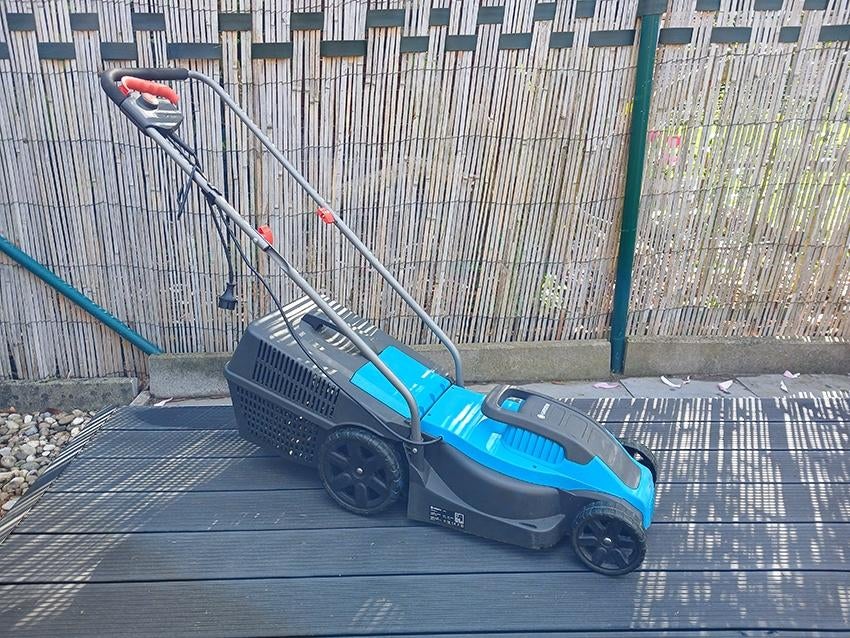 Grasmachine Gardena, Ophalen, Cirkelmaaier, Gebruikt, Elektrische grasmaaier