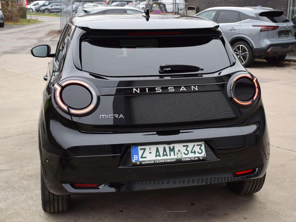 Nissan Micra Micra K15 EVOLVE 52kWh (automaat), Stof, 110 kW, Adaptive Cruise Control, Zwart