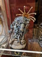 Alien vs Predator Captive Alien Queen bust  Palisades, Collections, Enlèvement ou Envoi, Comme neuf, Film, Figurine ou Poupée