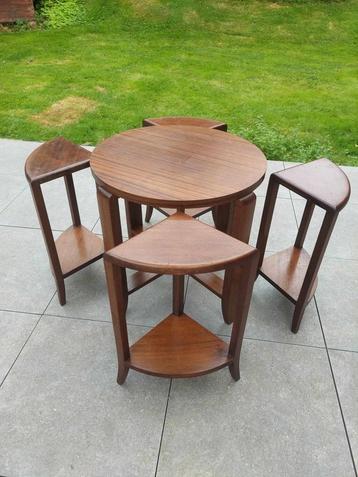 Table basse design art déco et ses 4 chaises de 66 cm de hau, Enlèvement