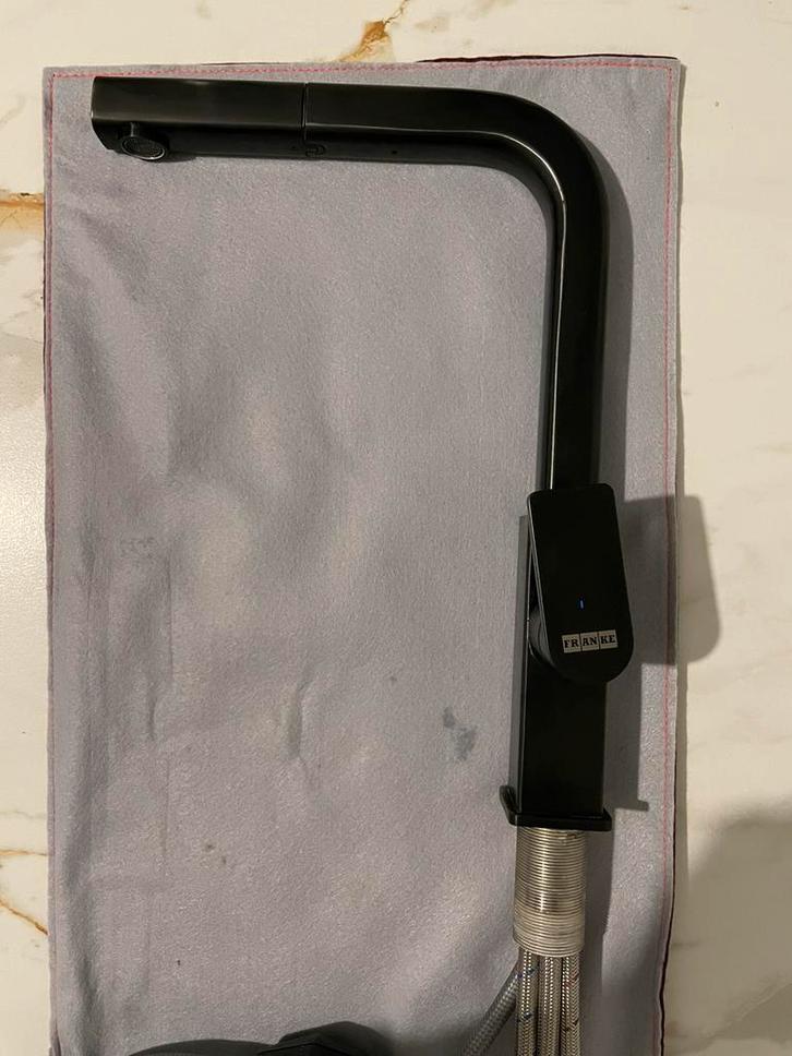 Zwarte moderne Franke keukenkraan - uittrekbaar, Huis en Inrichting, Keuken | Keukenelementen, Zo goed als nieuw, Zwart, Ophalen of Verzenden
