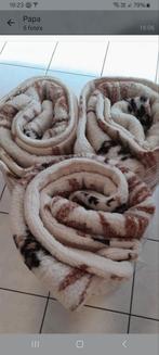 Wollen dekens en donsdekens, Ophalen, Zo goed als nieuw