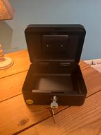 YALE geldkluisje - nieuwstaat - met 2 sleutels, Enlèvement, Neuf, Métal ou Fer blanc