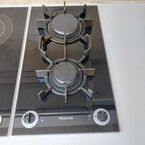 Miele inbouw gasbekkens, Elektronische apparatuur, Fornuizen, Zo goed als nieuw, Inbouw, Ophalen