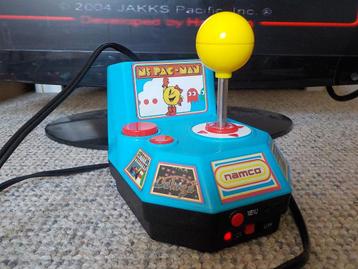 Ms. Pac-Man / Jakks Pacific Namco Arcade Classics Plug and P beschikbaar voor biedingen