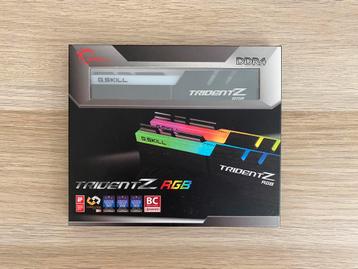 Mémoire DDR4 4000 MHz CL14 beschikbaar voor biedingen