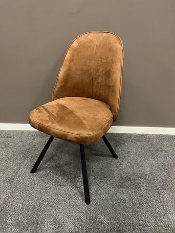 Cristel 4 eetkamerstoelen van Henders en Hazel nu €479,- beschikbaar voor biedingen