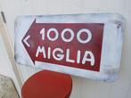 Ancien panneau routier Mille Miglia, 1000 miles., Enlèvement ou Envoi