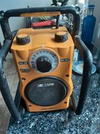 Bouwradio, Enlèvement, Radio