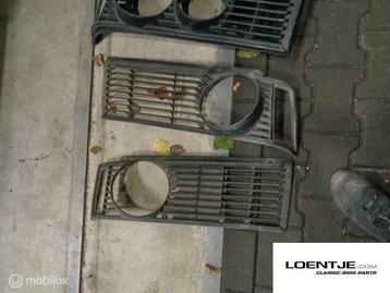 Grill BMW e21 vier cilinder 315 316 318 318i beschikbaar voor biedingen