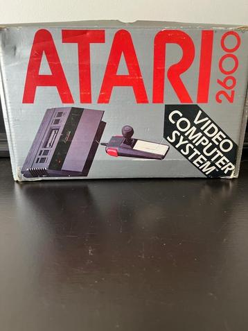 Atari 2600 JR PAL beschikbaar voor biedingen