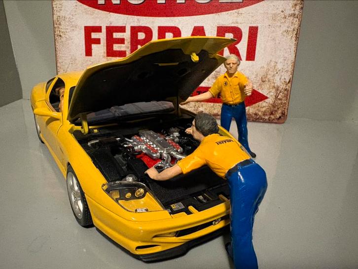 Ferrari 550 Maranello, Hobby en Vrije tijd, Modelauto's | 1:18, Zo goed als nieuw, Burago, Ophalen