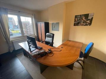 Kantoor à louer à Buvrinnes beschikbaar voor biedingen
