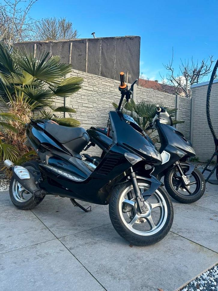 Aprilia sr 50 2x a klasse, Vélos & Vélomoteurs, Scooters | Yamaha, Enlèvement