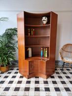 Vintage midcentury hoekkast | kast | boekenkast, Avec porte(s), Moins de 150 cm, Utilisé, 50 à 75 cm