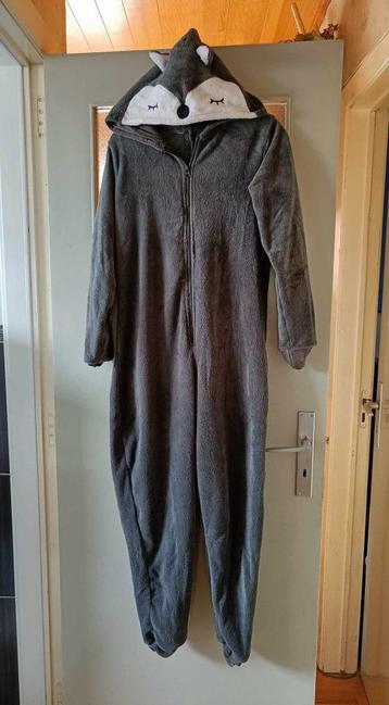 Onesie - Wasbeer - Grijs - Wit - Cosy - Medium - Dames - €5