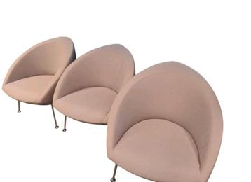 3 design fauteuils Artifort Hanna creme / grijs beschikbaar voor biedingen