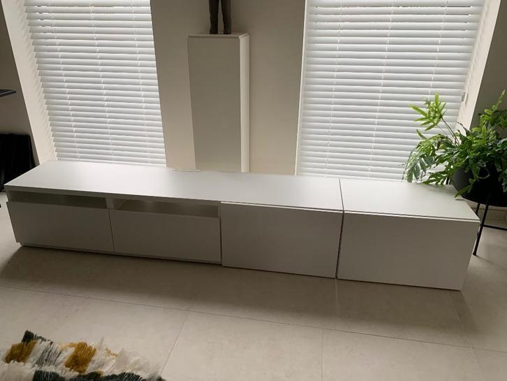 Witte tv-kast IKEA, Huis en Inrichting, Kasten |Televisiemeubels, Gebruikt, Minder dan 100 cm, 200 cm of meer, 25 tot 50 cm, Overige materialen