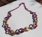 Neuf ! Joli long collier or/mauve, Bijoux, Sacs & Beauté, Colliers, Enlèvement ou Envoi, Neuf, Violet, Autres matériaux