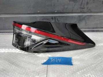 TOYOTA YARIS KRUIS ACHTERLICHT RECHTS 815500DE103134 beschikbaar voor biedingen