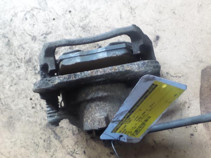 Remklauw (Tang) links-voor van een Rover 200, Auto-onderdelen, Remmen en Aandrijving, Rover, Gebruikt, 3 maanden garantie, Ophalen of Verzenden