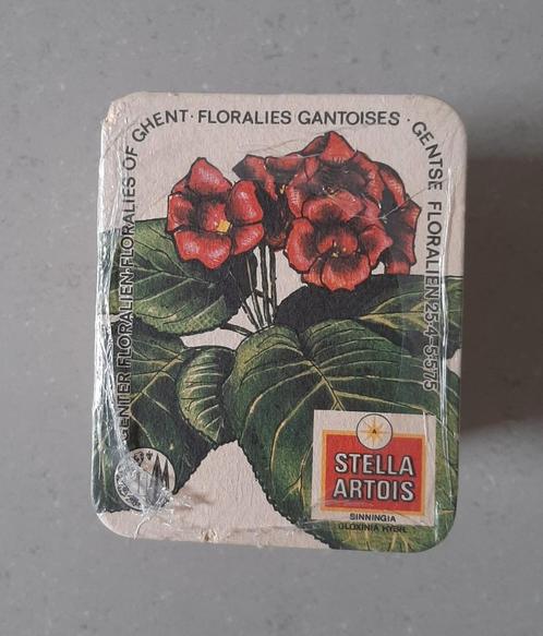 Pak van 70  bierviltjes Stella Artois Gentse Floraliën 1975, Verzamelen, Biermerken, Zo goed als nieuw, Stella Artois, Ophalen of Verzenden