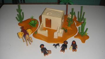PLAYMOBIL TOMBE OASE HUIS beschikbaar voor biedingen