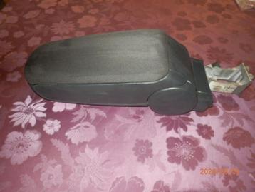 (3)- accoudoir central pour audi beschikbaar voor biedingen