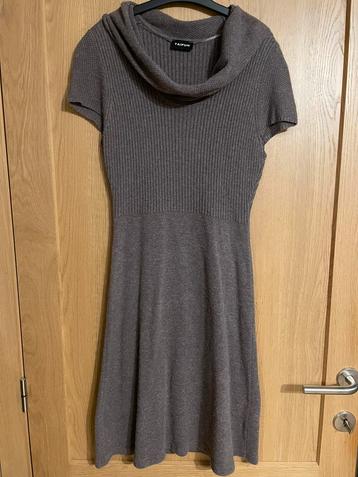 Bruine jurk, Taifun, middelgroot, Kleding | Dames, Maat 38/40 (M), Bruin, Ophalen of Verzenden, Zo goed als nieuw