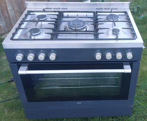 Gasfornuis beko, Elektronische apparatuur, Fornuizen, Zo goed als nieuw, Vrijstaand, Grill, Ophalen