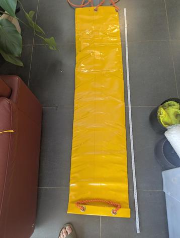 Nieuwe Hefballon (180cm lang / 40 cm breed) beschikbaar voor biedingen