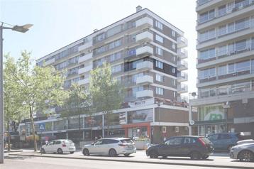 Huis te koop in Genk, 3 slpks beschikbaar voor biedingen